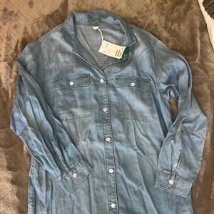 H&M denim chambray dress. New with tags size 4.